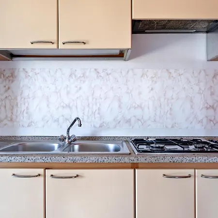 Elettra Apartmán *